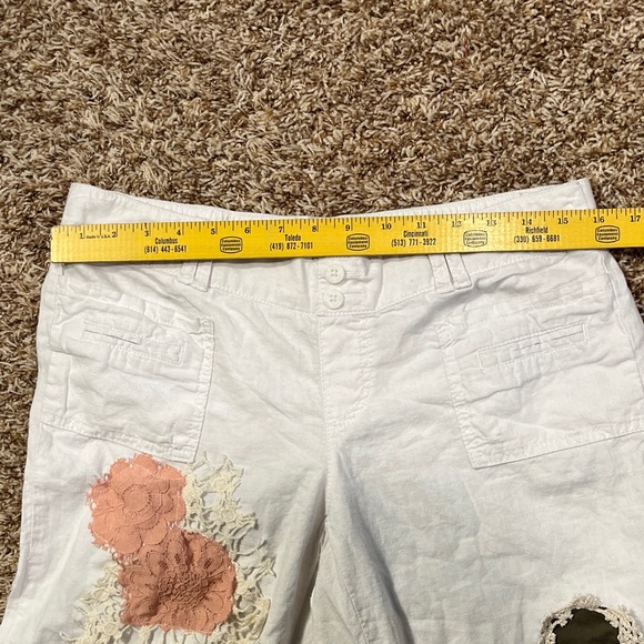 Upcycled Reworked White Linen Pants Floral Patchwork Cottagecore OOAK - Picture 3 of 6